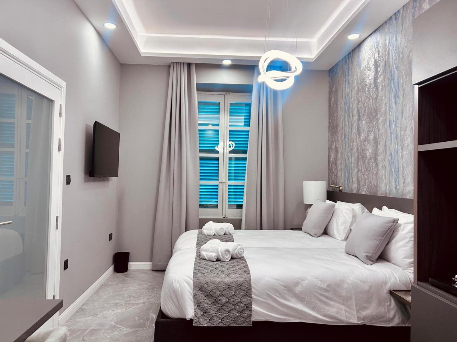 Howard House Hotel 姆迪纳 外观 照片